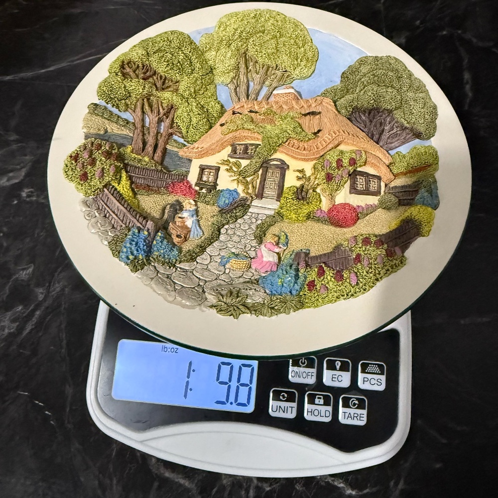 DAVENPORT STUDIOS “Lilac Cottage” Collector Plate #1427A - Picture 10 of 13